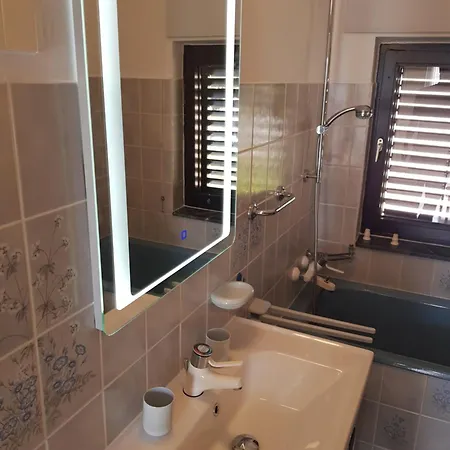 Kornatska Apartment *