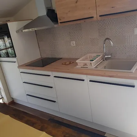 Apartment Kornatska *